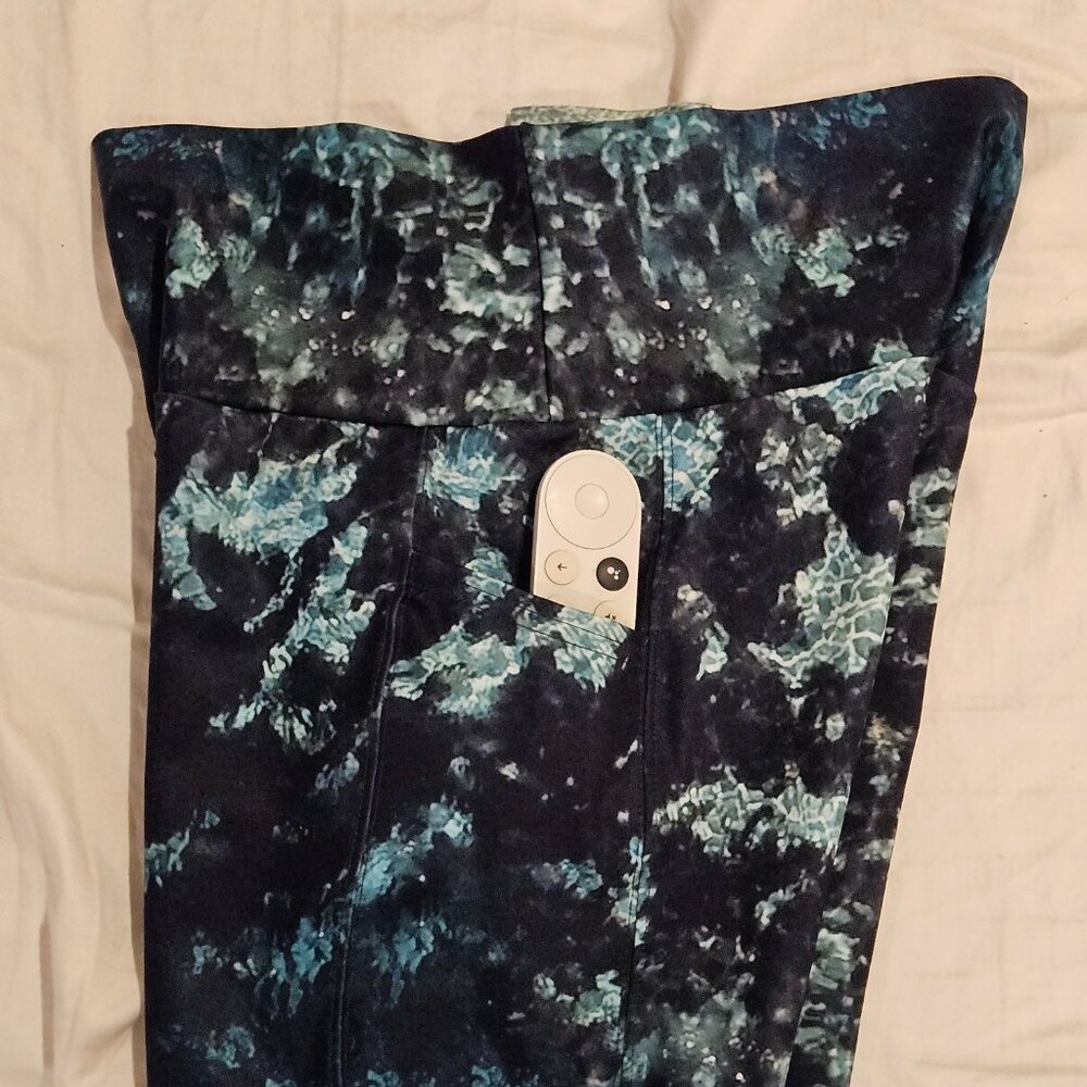 Waterlust Fountain of Youth Leggings - Large - Picture 5 of 5